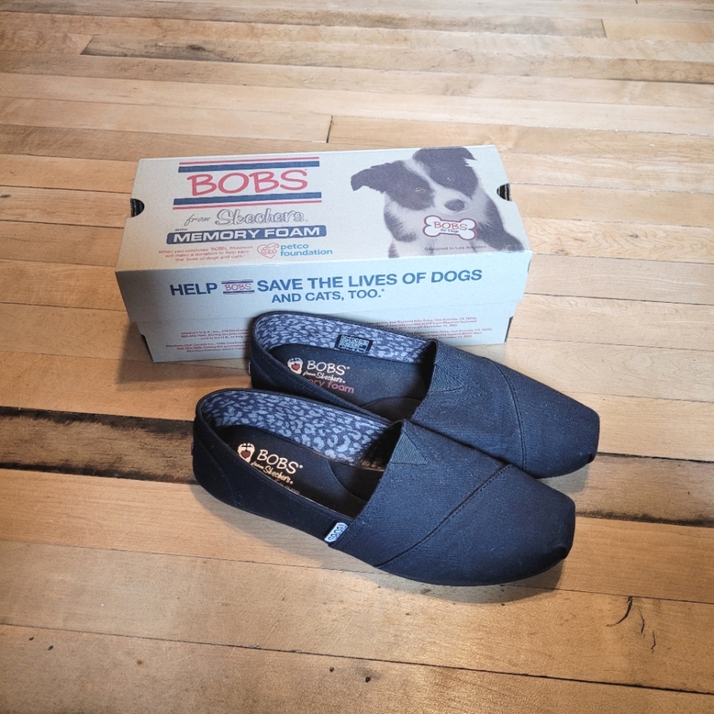 Women's Black Sketchers Bobs Flats Slip-ons- Great Condition- W/box- Size 10